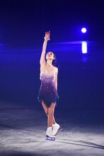 「プリンスアイスワールド2024-2025 A NEW PROGRESS BROADWAY ROCKS!」東京公演より、荒川静香。