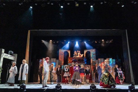 進戯団 夢命クラシックス×07th Expansion vol.11「うみねこのなく頃に～Stage of the golden Witch～Episode5」より。