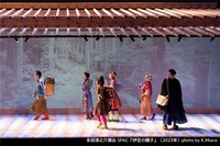 SPAC「伊豆の踊子」（多田淳之介台本・演出）より。