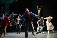 イデビアン・クルー「バウンス」より。