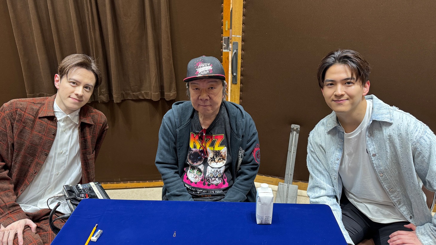 左からウエンツ瑛士、古田新太、甲斐翔真。（写真提供：NHK）