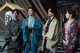 左から黒羽麻璃央、古川雄大、山崎育三郎、明日海りお。