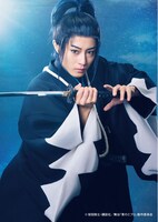 猪野広樹扮する土方歳三。