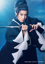 猪野広樹扮する土方歳三。