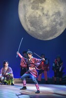 舞台「きたやじ オン・ザ・ロード～いざ、出立!!篇～」より。