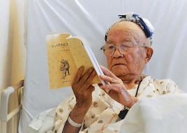 99歳の看板俳優おかじいのドキュメンタリー映画制作に向け、CFスタート