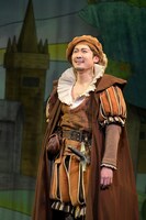 劇団四季 ファミリーミュージカル「王子と少年」より。（撮影：上原タカシ）