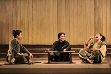 「こまつ座 第153回公演『フロイス -その死、書き残さず-』」より。（撮影：福岡諒祠）