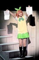 舞台「五等分の花嫁」より。