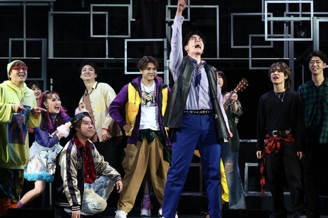 LEGEND STAGE PRODUCE「ダッドシューズ 2025」より。