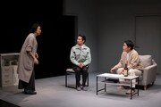 文学座3月アトリエの会「リセット」より。（撮影：宮川舞子）