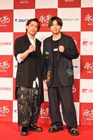 左から髙橋大輔、増田貴久。