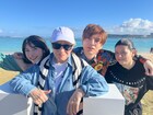 城田優が母・姉・妹と初めて家族旅行、グアムで本音語り合う「世界頂グルメ」今夜放送