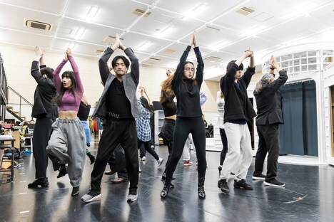 PARCO PRODUCE 2025 ミュージカル「アメリカン・サイコ」稽古場の様子。（撮影：岡千里）