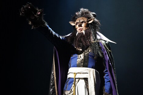 「ミュージカル『贄姫と獣の王～the KING of BEASTS～』より。