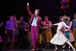 宝塚歌劇団宙組トップスター芹香斗亜がラストラン、観客の熱量「超えるほどの愛をお届けできたら」