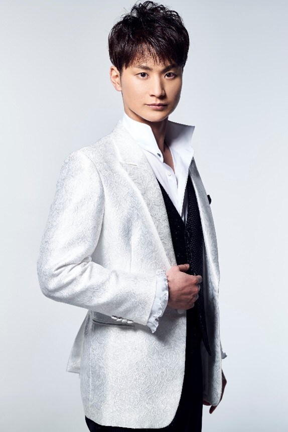 LE VELVETS日野真一郎が大阪でディナーショー開催「華やかな夜を楽しみましょう！」