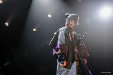 劇団壱劇屋東京支部「二対一-についひとつ-」より。（撮影：河西沙織）