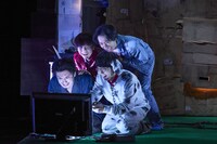 GORCH BROTHERS PRESENTS「極めてやわらかい道」より。（撮影：サギサカユウマ）