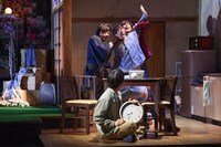 GORCH BROTHERS PRESENTS「極めてやわらかい道」より。（撮影：サギサカユウマ）