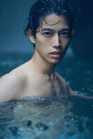 「高橋健介メモリアルフォトブック（タイトル未定 ）」より。（撮影：神藤剛 ©Kensuke Takahashi 
/ KADOKAWA）