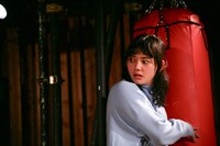 岡本昌也演劇作品 キッズ・ノワール番外編「心臓グミ」より。（撮影：沼畑直樹）