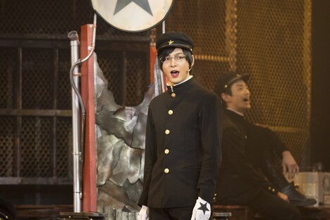 「残酷歌劇『ライチ☆光クラブ』」より。©古屋兎丸/ライチ☆光クラブ プロジェクト 2015