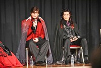 左から城田優、山口祐一郎。