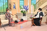 「徹子の部屋」より、左から前田美波里、黒柳徹子。©テレビ朝日