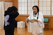 リーディングドラマ「ふしぎ駄菓子屋 銭天堂」稽古場の様子。