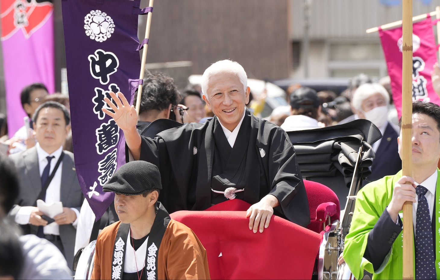 「第三十八回 四国こんぴら歌舞伎大芝居」お練りの様子。中村萬壽。