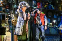 劇団四季 海外新作ミュージカル「バック・トゥ・ザ・フューチャー」より。（撮影：荒井健）