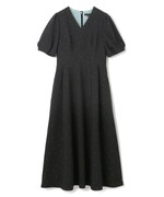 TOCCAと星風まどかのコラボレーション商品「IN MY HEART DRESS」。小さなハートの刺繍が施されたワンピース。