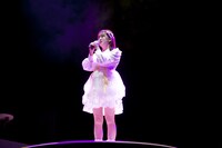 万能グローブ ガラパゴスダイナモス×ゴジゲン×小山田壮平「見上げんな！」より。（撮影：藤本彦）