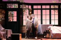 加藤健一事務所「黄昏の湖～On Golden Pond～」より。（撮影：島崎信一）