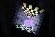 新国立劇場バレエ団「不思議の国のアリス」過去公演より。Alice’s Adventures in Wonderland ©by Christopher Wheeldon(Photo by HASEGAWA Kiyonori)
