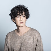 がむしゃらに走ってきた俳優人生、千変万化の演技を見せる俳優・新納慎也