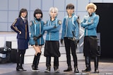 「『ワールドトリガー the Stage』B級ランク戦最終決戦編」のキャストより、左から宇佐美栞役の茜屋日海夏、雨取千佳役の其原有沙、空閑遊真役の植田圭輔、三雲修役の溝口琢矢、ヒュース役の山本一慶。