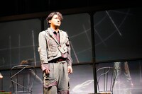 「Bug Parade」より。