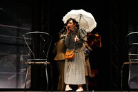 「Bug Parade」より。