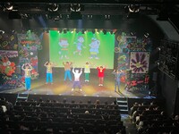 赤塚不二夫生誕90周年記念公演「赤塚不二夫スクラップブック」より。