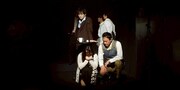 劇団えのぐ 第14回公演「青い傷と紫の嘘」より。