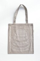 「梅芸のトート（座席表ver.）」のイメージビジュアル。