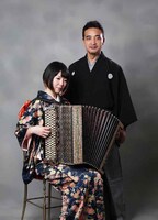 左からかとうかなこ、玉田玉秀斎。