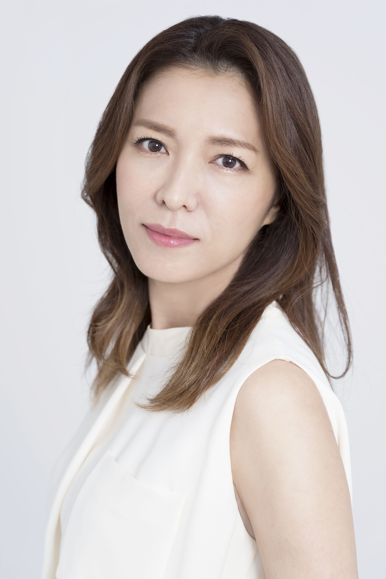 A R A N  K I S E K I     安蘭けい 安蘭けい - 芸能生活30周年の真飛聖が初ライブ！「こんな幸せな機会を