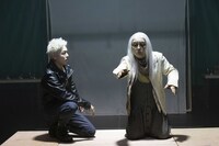 フライングシアター自由劇場 第5回公演「そよ風と魔女たちとマクベスと」より。（撮影：串田明緒）