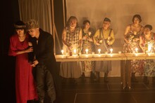 フライングシアター自由劇場 第5回公演「そよ風と魔女たちとマクベスと」より。（撮影：串田明緒）