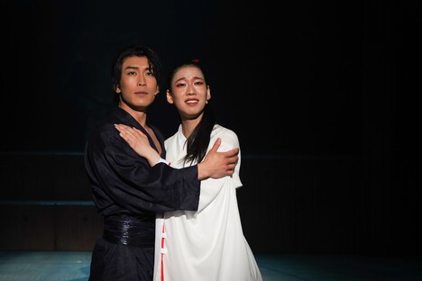 坊っちゃん劇場 第18作ミュージカル「新・鶴姫伝説～鎧に白い花を～」より。