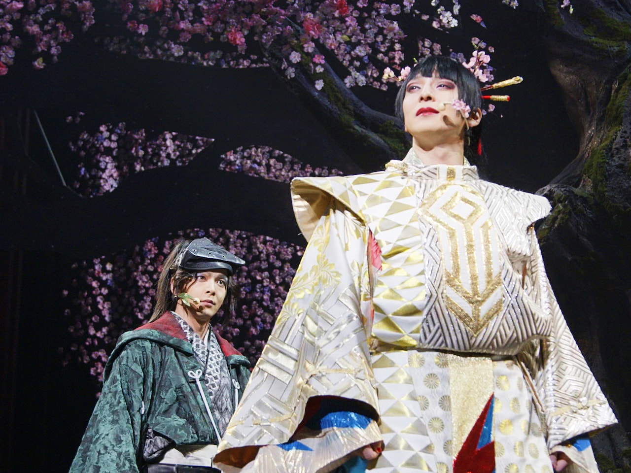 ゲキ×シネ「バサラオ」オリジナルグッズ発売決定、東京・大阪で衣裳展も