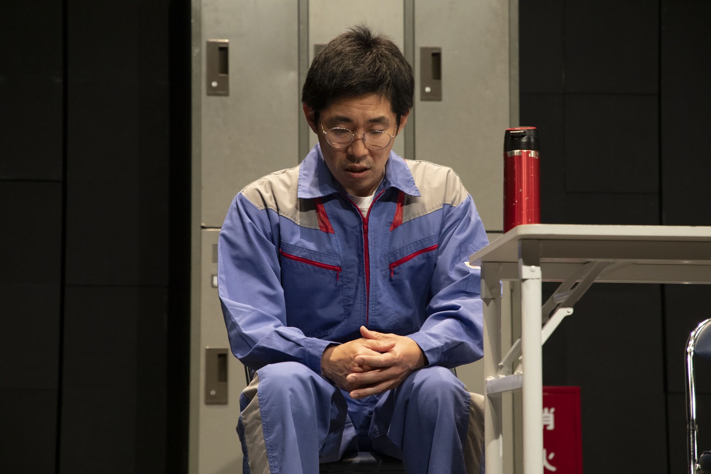 メトロンズ #08「遠藤さんの叔父さんが死んだけど旅行は行きたい」より。
